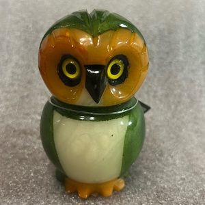 Vintage Genuine Alabaster Owl Figurine paperweight hand carved made in Italy